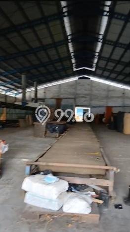 Untuk Dijual! Pabrik di Sidoarjo Surabaya LT 15697m2 / LB 9094m2 Kawasan Strategis Untuk Dijual! Pabrik di Sidoarjo Surabaya LT 15697m2 / LB 9094m2 Kawasan Strategis
