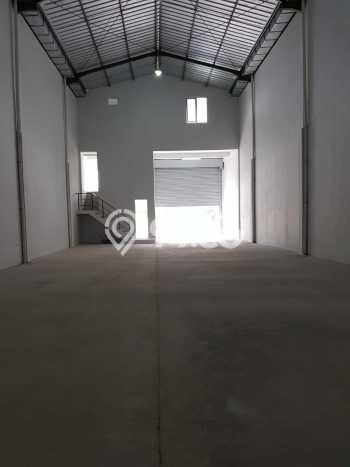 Gudang Usaha Dijual di Periuk Tangerang LT 243m2 & LB 344m2 Gudang Usaha Dijual di Periuk Tangerang LT 243m2 & LB 344m2