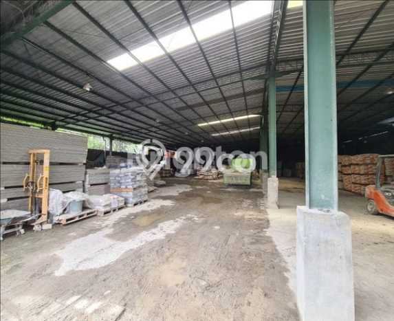 Unit Gudang Disewakan di Ubung di Area Ramai & Strategis Unit Gudang Disewakan di Ubung di Area Ramai & Strategis