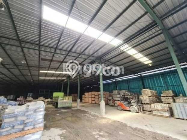Unit Gudang Disewakan di Ubung di Area Ramai & Strategis Unit Gudang Disewakan di Ubung di Area Ramai & Strategis