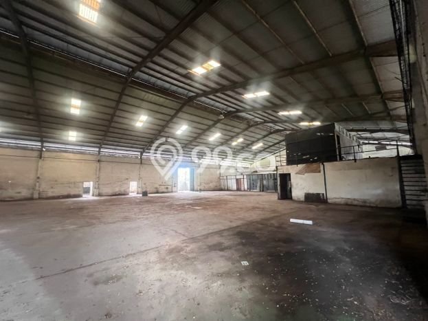 Gudang Dijual Lokasi Emas di Cikupa Luas 2700m2 Gudang Dijual Lokasi Emas di Cikupa Luas 2700m2