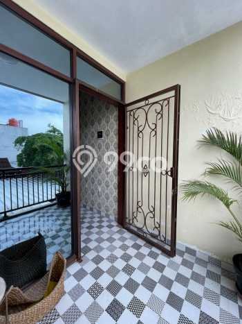 Hunian Mewah LB 250m2 Siap Pakai Desain Elegan di Ungaran, Semarang Hunian Mewah LB 250m2 Siap Pakai Desain Elegan di Ungaran, Semarang