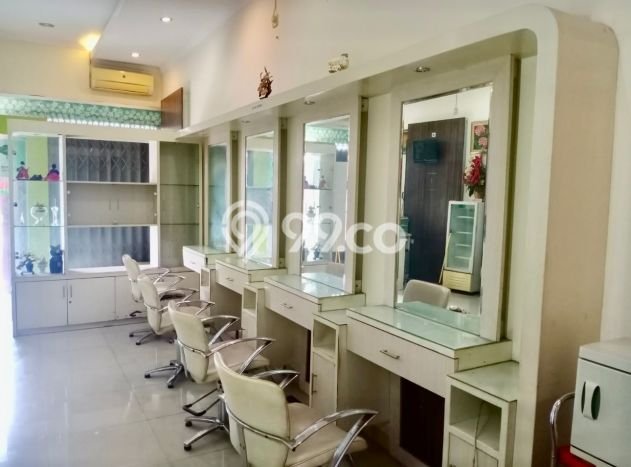 Lokasi Strategis! Dijual Ruko Bisnis di Tembalang, Semarang Kondisi Bagus Lokasi Strategis! Dijual Ruko Bisnis di Tembalang, Semarang Kondisi Bagus