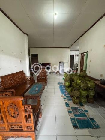 Dijual Rumah 4 Kamar Lokasi Strategis Nyaman dan Strategis di Banyumanik Dijual Rumah 4 Kamar Lokasi Strategis Nyaman dan Strategis di Banyumanik