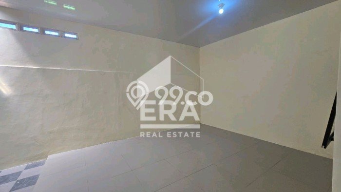 Dijual Rumah Strategis Bagus Punya 2 KT di Semarang Barat Semarang SHM Dijual Rumah Strategis Bagus Punya 2 KT di Semarang Barat Semarang SHM