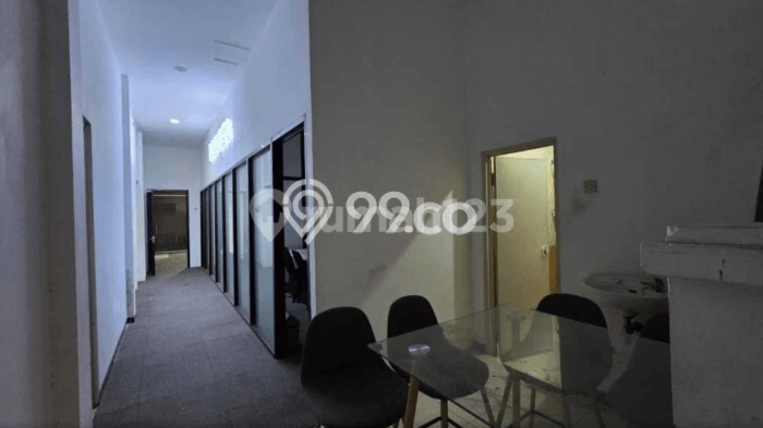 Ruko Disewakan Lokasi Semarang Selatan Semarang Harga Spesial! Ruko Disewakan Lokasi Semarang Selatan Semarang Harga Spesial!