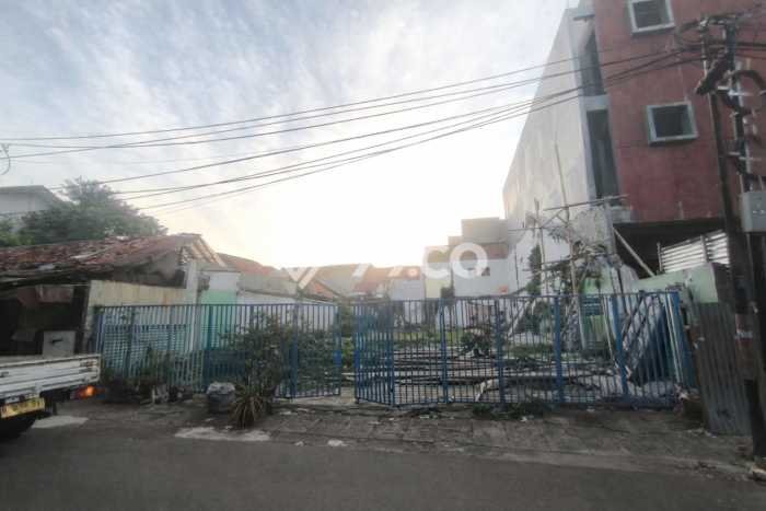 Dijual Tanah di Jakarta Selatan, Luas 220m2 - Dijual Tanah di Jakarta Selatan, Luas 220m2 -