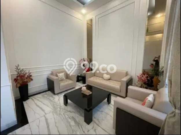 Vila di Kelapa Gading, Luas 294m2m², Dekat ke Fasilitas Umum Vila di Kelapa Gading, Luas 294m2m², Dekat ke Fasilitas Umum