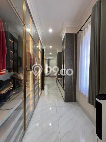 Rumah Luxury Modern Tanpa Renovasi di Sunter Jakarta Utara Rumah Luxury Modern Tanpa Renovasi di Sunter Jakarta Utara
