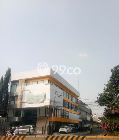 Komersial Disewakan di Kawasan Ramai Jatinegara, Jakarta Timur Komersial Disewakan di Kawasan Ramai Jatinegara, Jakarta Timur