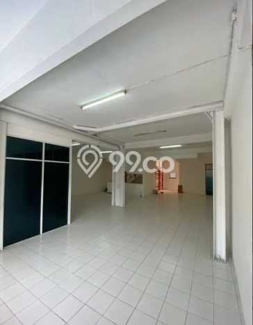 LOKASI PREMIUM! Ruko Kawasan Kemayoran, Luas 420m2m², Mainroad, Kawasan Komersial LOKASI PREMIUM! Ruko Kawasan Kemayoran, Luas 420m2m², Mainroad, Kawasan Komersial