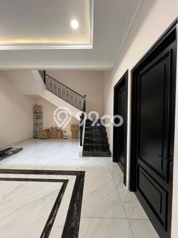 Rumah Luxury Modern Tanpa Renovasi di Sunter Jakarta Utara Rumah Luxury Modern Tanpa Renovasi di Sunter Jakarta Utara
