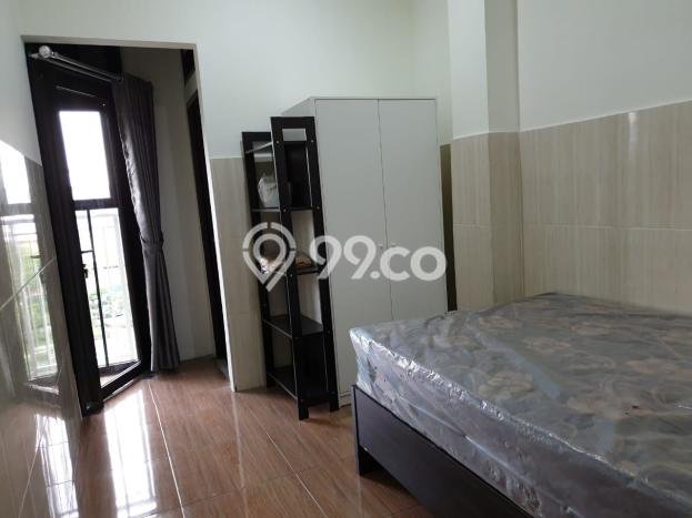 Cocok Untuk Investasi! Dijual Kost di Pulo Asem 8 Kamar Cocok Untuk Investasi! Dijual Kost di Pulo Asem 8 Kamar