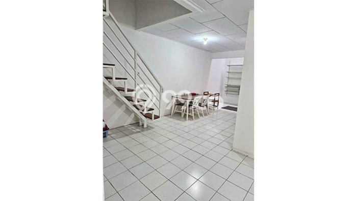 For Sale Rumah 4 Kamar Lokasi Strategis Bagus dan Strategis di Kelapa Gading For Sale Rumah 4 Kamar Lokasi Strategis Bagus dan Strategis di Kelapa Gading