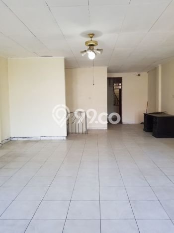 Ruko Dijual di Buaran LT 180m2, LB 180m2 untuk Investasi Ruko Dijual di Buaran LT 180m2, LB 180m2 untuk Investasi
