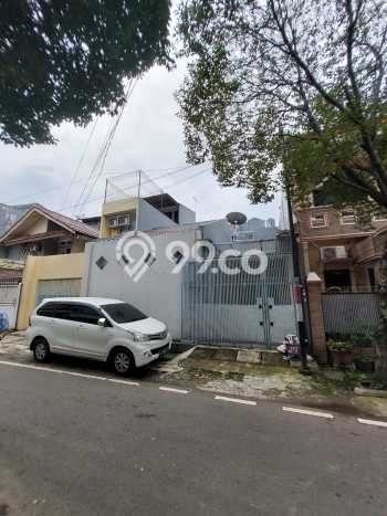 Cocok Untuk Investasi! For Sale Kost di Salemba 11 Kamar Cocok Untuk Investasi! For Sale Kost di Salemba 11 Kamar