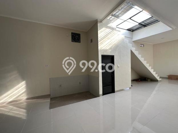 FOR RENT! Gudang di Harapan Indah Cocok untuk Bisnis 200m2 FOR RENT! Gudang di Harapan Indah Cocok untuk Bisnis 200m2