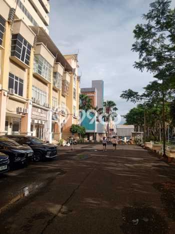 Dijual Ruko di Cengkareng Jakarta Barat LT 68m2 / LB 250m2 Dijual Ruko di Cengkareng Jakarta Barat LT 68m2 / LB 250m2
