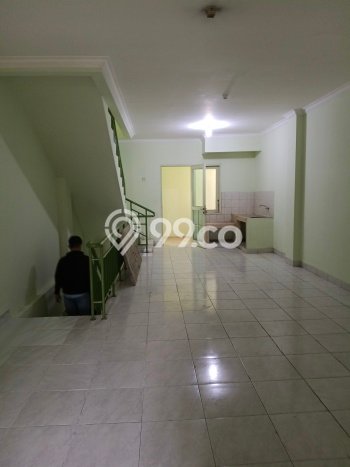 Untuk Disewa Ruko di Cengkareng Jakarta Barat LT 68m2, LB 202m2 Untuk Disewa Ruko di Cengkareng Jakarta Barat LT 68m2, LB 202m2