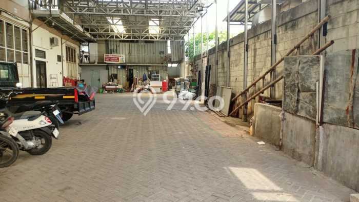 Dijual! Gudang di Kalideres Jakarta Barat LT 1345m2 / LB 1800m2 Kawasan Bisnis Dijual! Gudang di Kalideres Jakarta Barat LT 1345m2 / LB 1800m2 Kawasan Bisnis