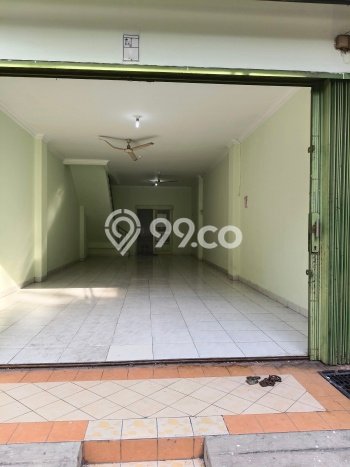 Untuk Disewa Ruko di Cengkareng Jakarta Barat LT 68m2, LB 202m2 Untuk Disewa Ruko di Cengkareng Jakarta Barat LT 68m2, LB 202m2
