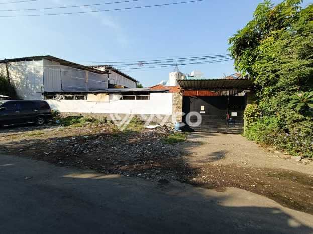 Rumah Mewah LB 632m2 Siap Pakai Desain Elegan di Surabaya Kota, Surabaya Rumah Mewah LB 632m2 Siap Pakai Desain Elegan di Surabaya Kota, Surabaya