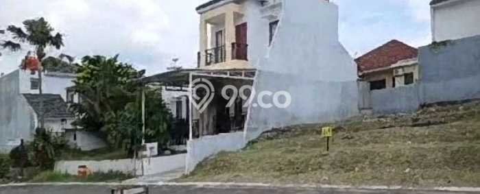 Lahan Strategis di Semarang Barat Dijual dengan Luas 200m2 Lahan Strategis di Semarang Barat Dijual dengan Luas 200m2