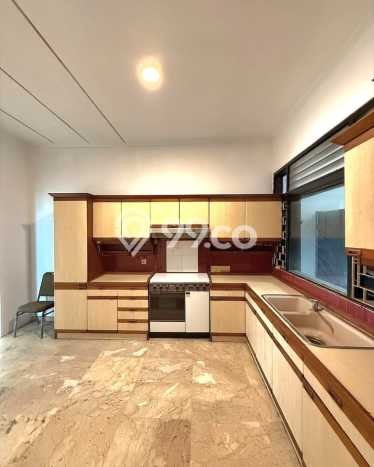 Ready to Use! Luxury House LT 745m2 Desain Elegan di Kemang Ready to Use! Luxury House LT 745m2 Desain Elegan di Kemang