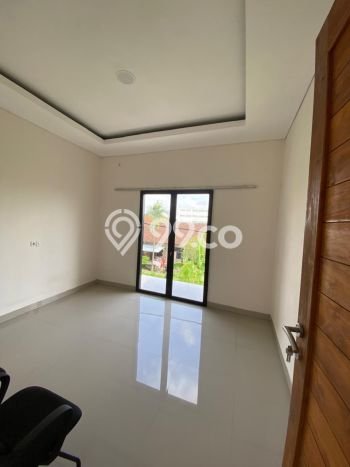 Jarang Ada! Rumah Sewa 4 Kamar Nyaman Siap Huni Tibubeneng Jarang Ada! Rumah Sewa 4 Kamar Nyaman Siap Huni Tibubeneng