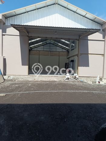 Gudang untuk disewa di Denpasar Barat punya LT 500m2 & LB 275m2 harga sewa kompetitif Gudang untuk disewa di Denpasar Barat punya LT 500m2 & LB 275m2 harga sewa kompetitif