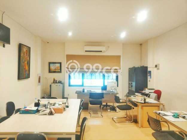 FOR SALE! Ruko di Denpasar Timur Denpasar, LT 100m2, LB 180m2 FOR SALE! Ruko di Denpasar Timur Denpasar, LT 100m2, LB 180m2