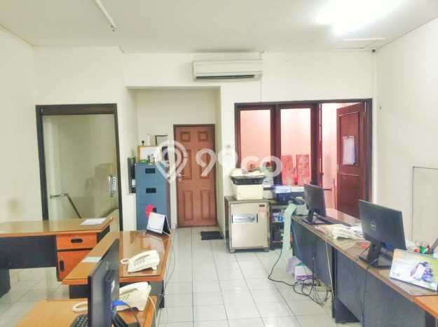 FOR SALE! Ruko di Denpasar Timur Denpasar, LT 100m2, LB 180m2 FOR SALE! Ruko di Denpasar Timur Denpasar, LT 100m2, LB 180m2