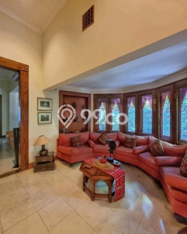 Best Deal Hunian Premium Ideal dan Luas di Menteng, Jakarta Pusat Best Deal Hunian Premium Ideal dan Luas di Menteng, Jakarta Pusat