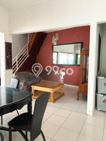 Dijual Rumah 4 Kamar Lokasi Strategis Nyaman dan Strategis di Ciputat Dijual Rumah 4 Kamar Lokasi Strategis Nyaman dan Strategis di Ciputat