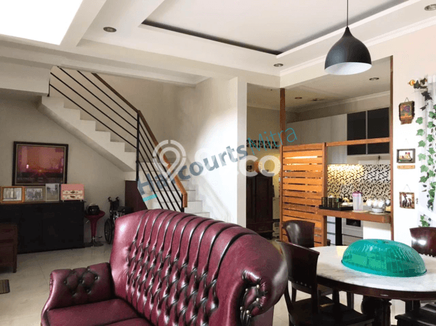 Rumah Eksklusif Siap Huni LT 200m2 di Pamulang, Tangerang Selatan Rumah Eksklusif Siap Huni LT 200m2 di Pamulang, Tangerang Selatan