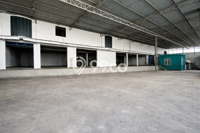 Gudang Dijual di Prime Area Batam Luas 816m2 Gudang Dijual di Prime Area Batam Luas 816m2