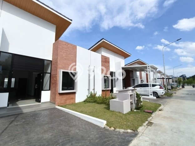 Rumah Modern 2 KT LT 93m2 di Batam Centre Rumah Modern 2 KT LT 93m2 di Batam Centre