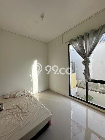 For Sale Rumah 4 Kamar Lokasi Ideal Bagus dan Strategis di Batam Centre For Sale Rumah 4 Kamar Lokasi Ideal Bagus dan Strategis di Batam Centre