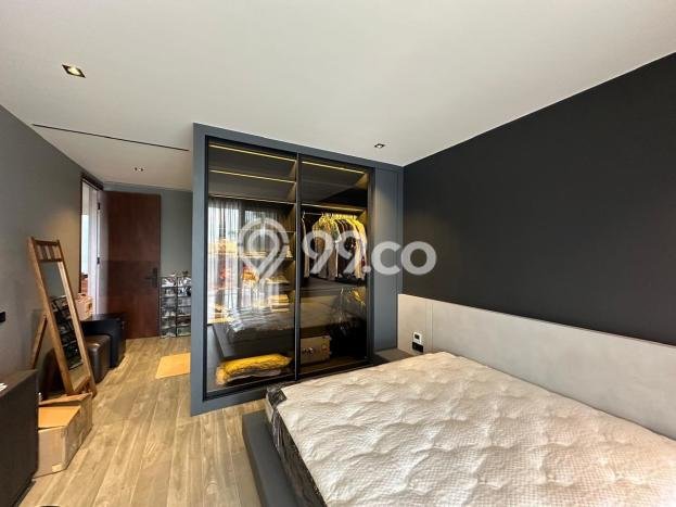 For Sale! Luxury House LT 800m2 Desain Elegan di Batam Centre For Sale! Luxury House LT 800m2 Desain Elegan di Batam Centre
