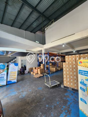 Gudang Dijual di Batam LT 540m2 & LB 800m2 Lokasi Terbaik! Gudang Dijual di Batam LT 540m2 & LB 800m2 Lokasi Terbaik!