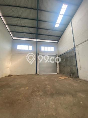 Unit Gudang Dijual di Batu Ampar Batam Luas Tanah 581m2, Luas Bangunan 432m2 Unit Gudang Dijual di Batu Ampar Batam Luas Tanah 581m2, Luas Bangunan 432m2