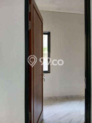 Rumah Elit Modern Siap Huni di Gandaria Jakarta Selatan Rumah Elit Modern Siap Huni di Gandaria Jakarta Selatan