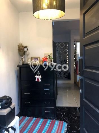 Siap Huni Rumah Mewah 5 Kamar di Pondok Aren Dekat ke Mana Pun Siap Huni Rumah Mewah 5 Kamar di Pondok Aren Dekat ke Mana Pun