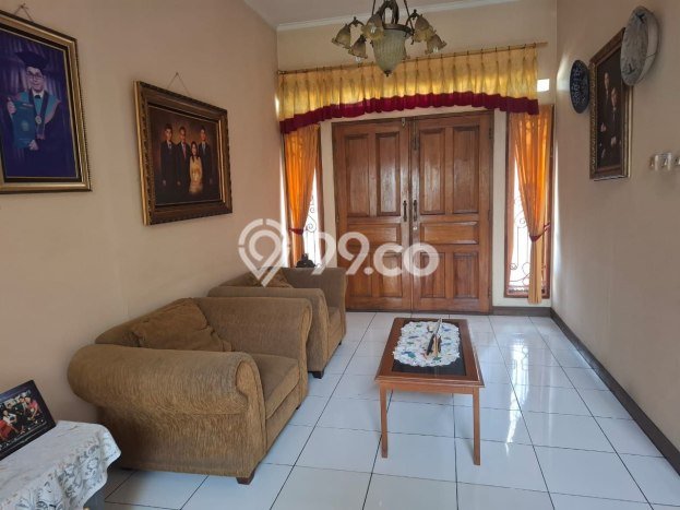 Rumah Cantik Siap Huni Di Sukajadi Luas 210m2 Lokasi Strategis Rumah Cantik Siap Huni Di Sukajadi Luas 210m2 Lokasi Strategis