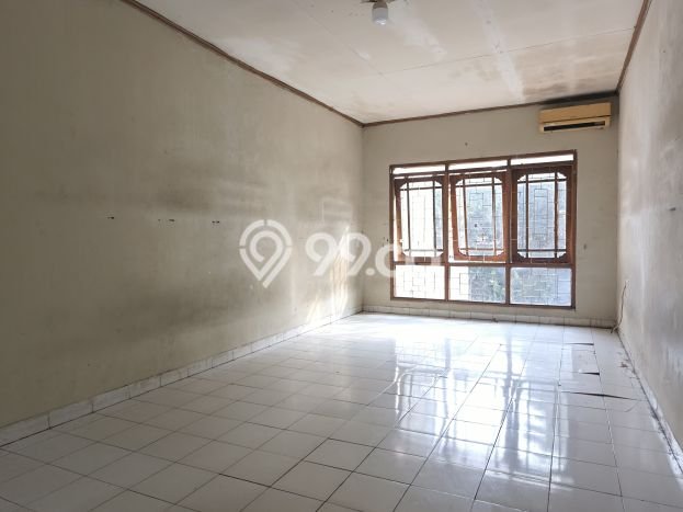 Disewakan Ruko di Kawasan Ramai Bandung Kota Luas 900m2 Disewakan Ruko di Kawasan Ramai Bandung Kota Luas 900m2