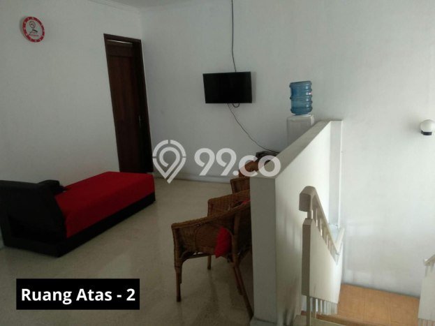 Lokasi terbaik! Rumah siap pakai dikontrakkan di Coblong LB 300m2 Lokasi terbaik! Rumah siap pakai dikontrakkan di Coblong LB 300m2