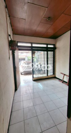 Disewakan Rumah Harga Terjangkau di BKR Bandung dengan 3 KT Disewakan Rumah Harga Terjangkau di BKR Bandung dengan 3 KT