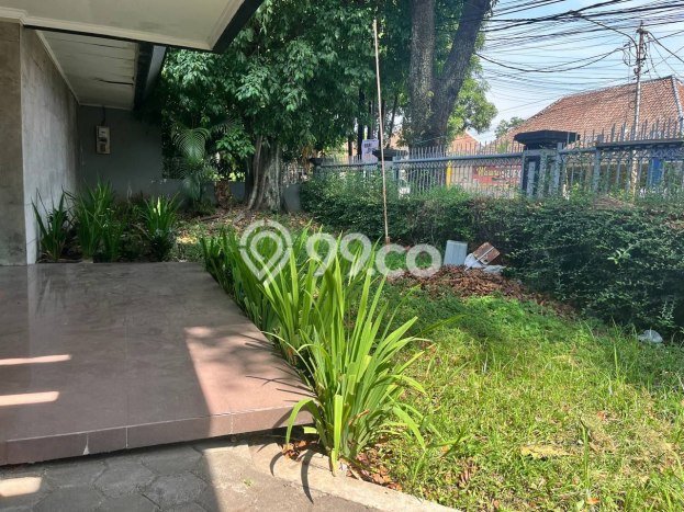Sewa cepat rumah minimalis lokasi strategis 6 Kamar di Sumurbandung, Bandung Sewa cepat rumah minimalis lokasi strategis 6 Kamar di Sumurbandung, Bandung