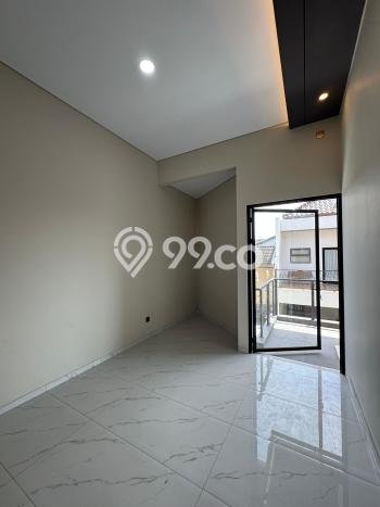 Rumah Luxury Modern Tanpa Renovasi di Kaliurang Sleman Rumah Luxury Modern Tanpa Renovasi di Kaliurang Sleman