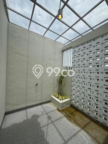 Rumah Modern Minimalis 4 Kamar Bisa Langsung Pindah di Mlati Rumah Modern Minimalis 4 Kamar Bisa Langsung Pindah di Mlati